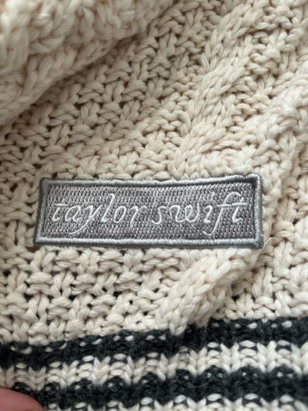 Taylor Swift Folklore Cardigan with TS Patch - Picture 4 of 5